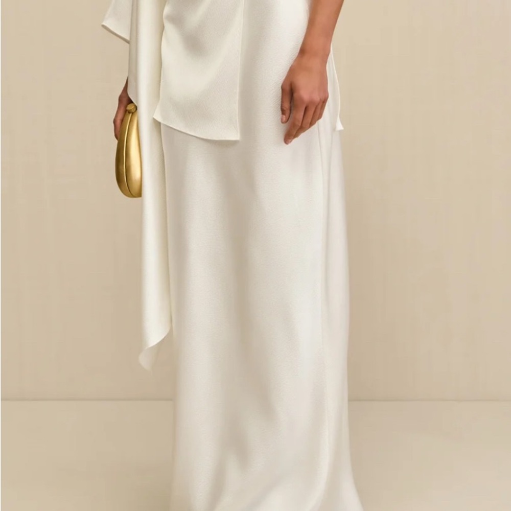 Elegant White Maxi Skirt